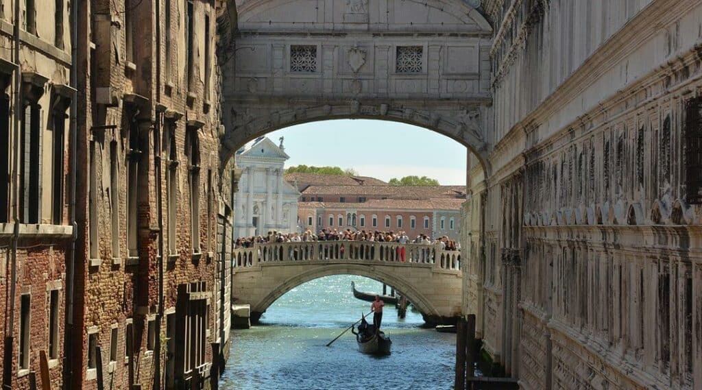 Sospiri Brücke