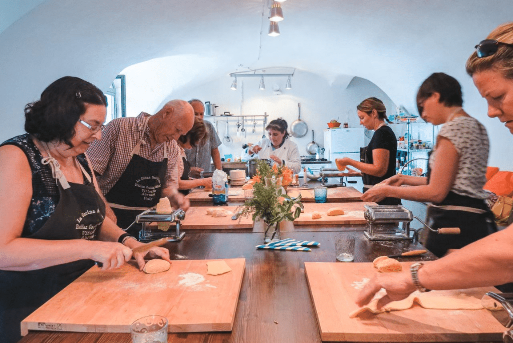 Sprachreise Vittorito Abruzzen - Italienisch lernen im traditionellen Dorfleben und Kochen